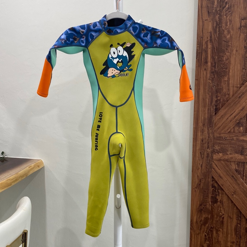 Sabolay youth medium neoprene wetsuit nwot